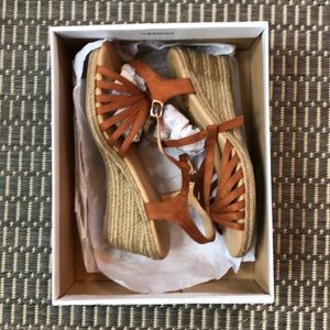 XOXO Brown Suede sandals